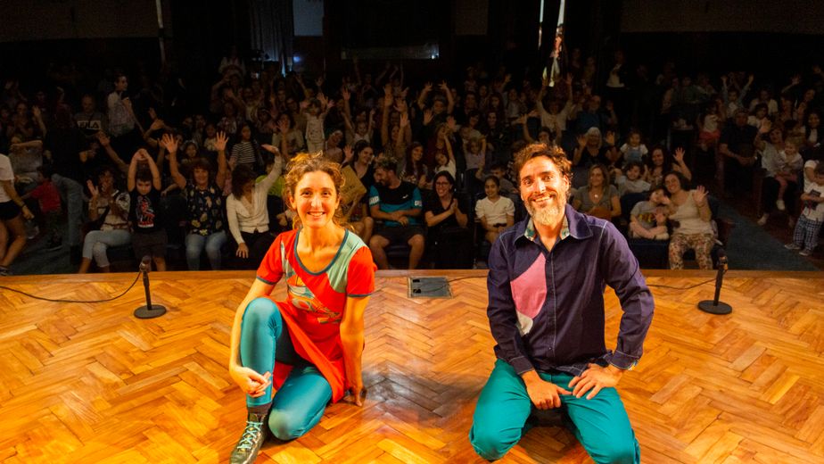 Cuentos en las Orejas celebra 15 años con el estreno de "Laboratorio de Colores"