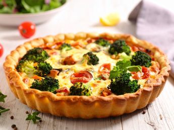 Una sola masa de tarta casera y 3 rellenos para toda la semana: el método infalible para que nunca se humedezca