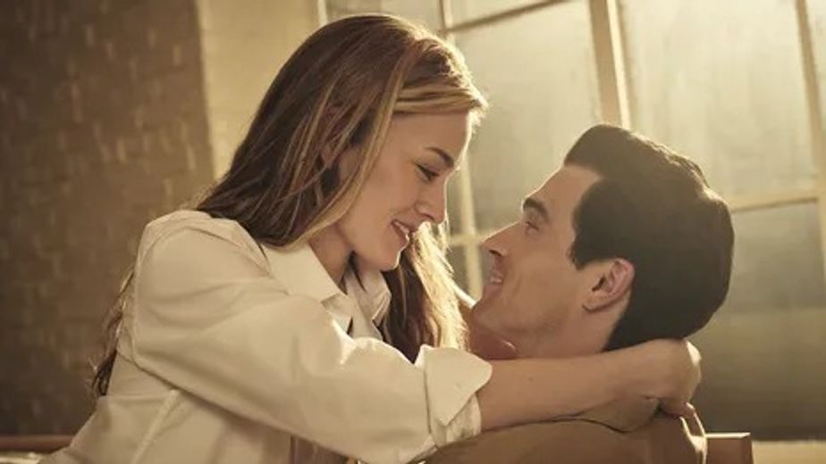 La serie de Disney+ que cautivó a millones con una trágica historia de amor real