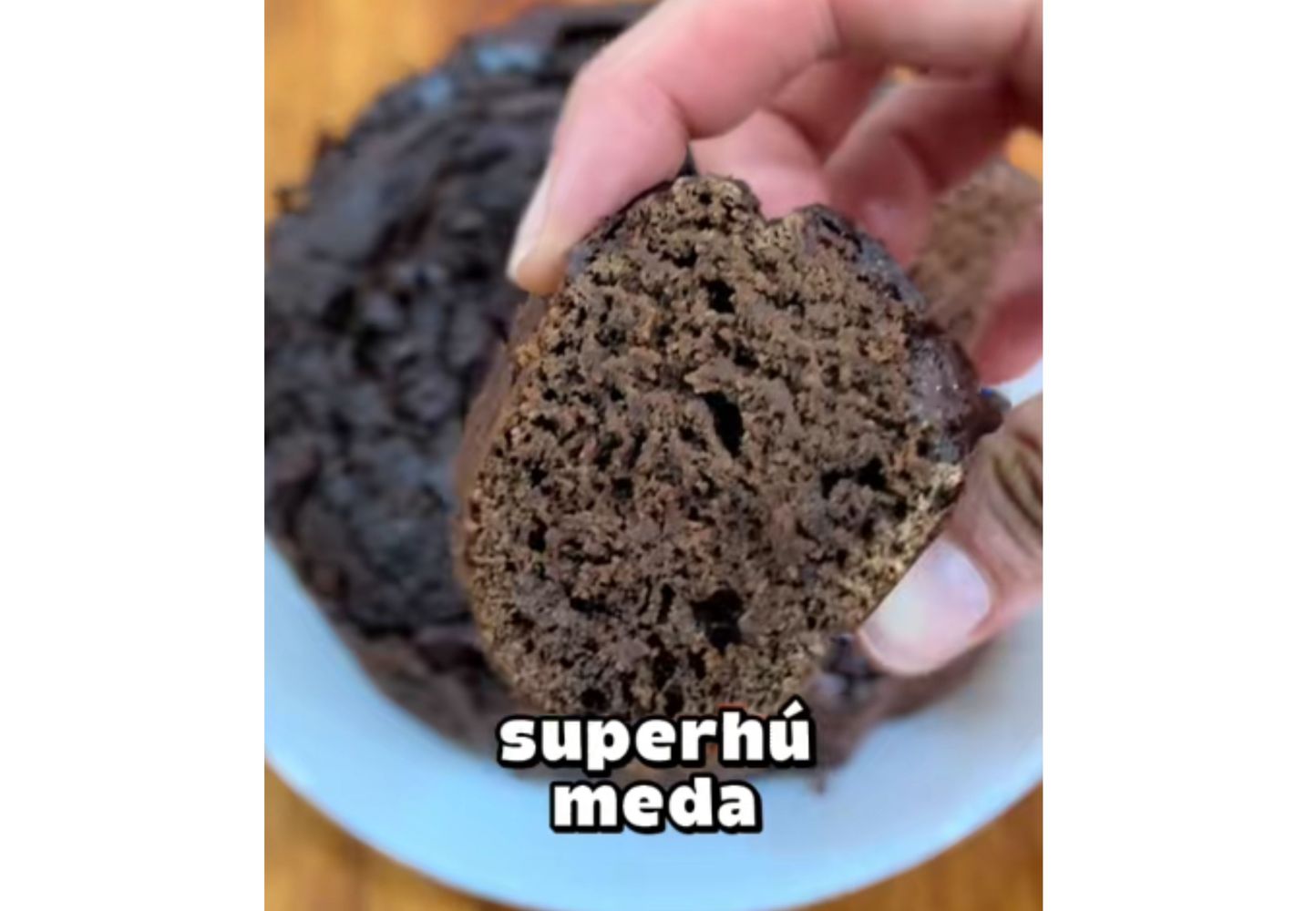 Así queda el budín por dentro.