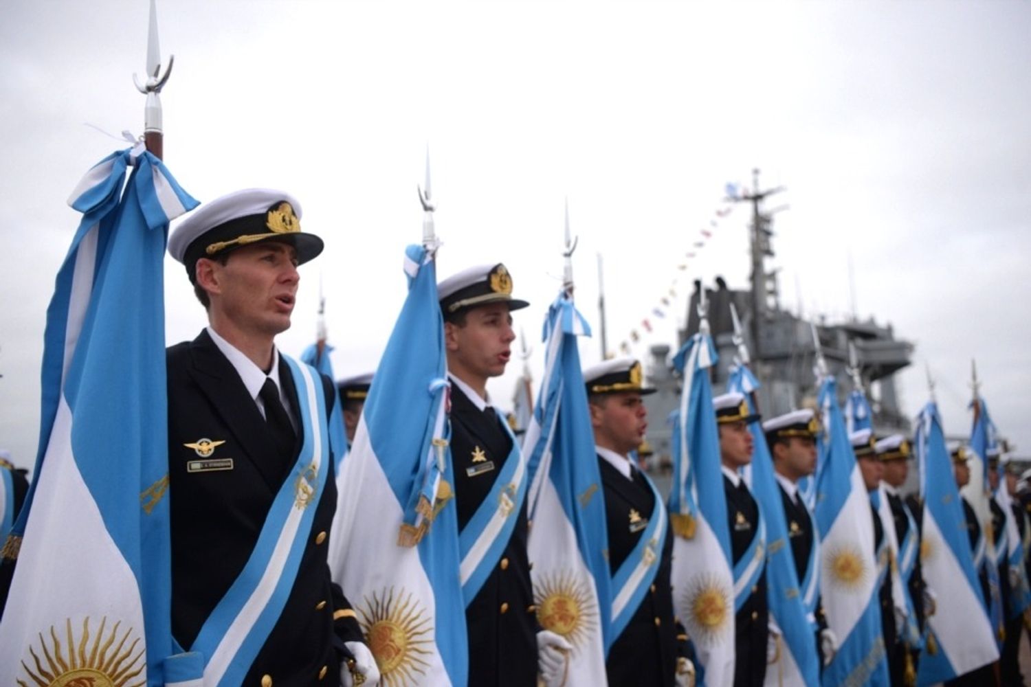 Cuánto gana el personal de las Fuerzas Armadas