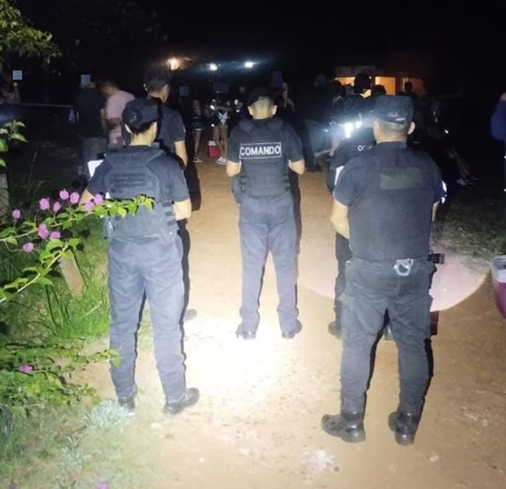 Desactivaron una fiesta de UPD con unos 50 estudiantes en una vivienda de Eldorado.