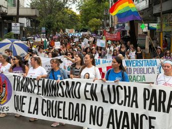 Cientos de mujeres marcharon en Posadas por el 8M y reclamaron contra la violencia de género y el ajuste