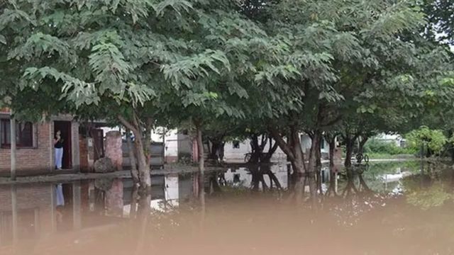La lluvia obligó a frenar el ciclo lectivo en todo Tucumán.