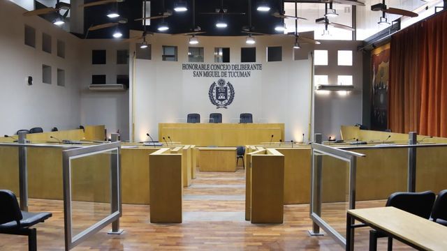 El cuerpo legislativo capitalino se abocó a la emergencia por las fuertes lluvias.