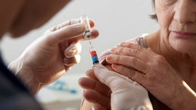 La vacuna antigripal ya se aplica en el Hospital Sayago y centros de salud de la ciudad.