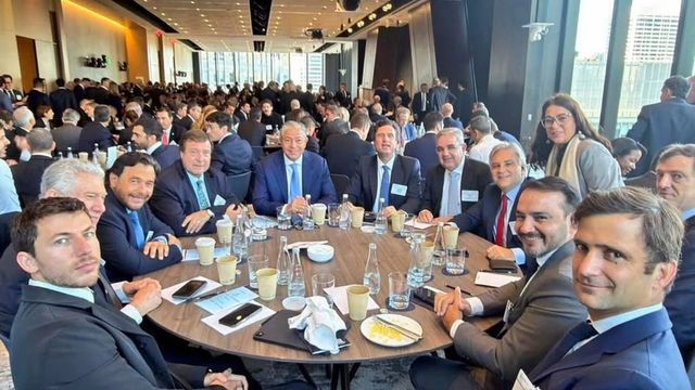 Argentina Week reunió a Jalil con inversores y gobernadores en un foro clave.