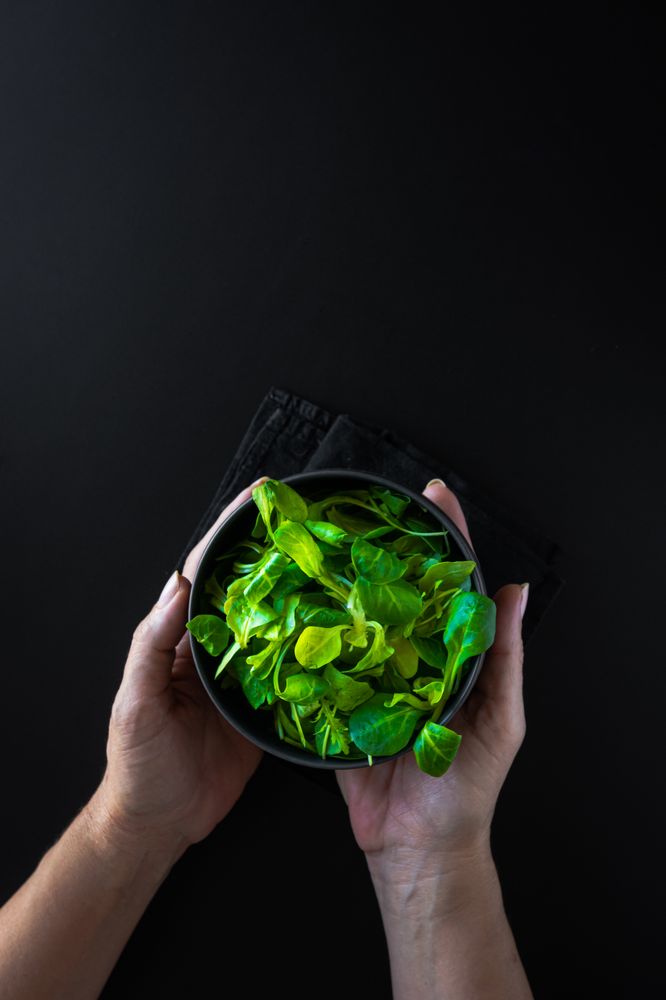 La rúcula es ideal para cultivar en espacios reducidos como balcones durante marzo