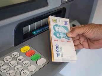 Cuánta plata se puede sacar de los cajeros automáticos en abril 2026: banco por banco