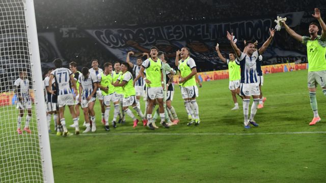 Fiesta de Talleres, por el triunfo sobre Instituto, en la antesala del clásico con Belgrano.