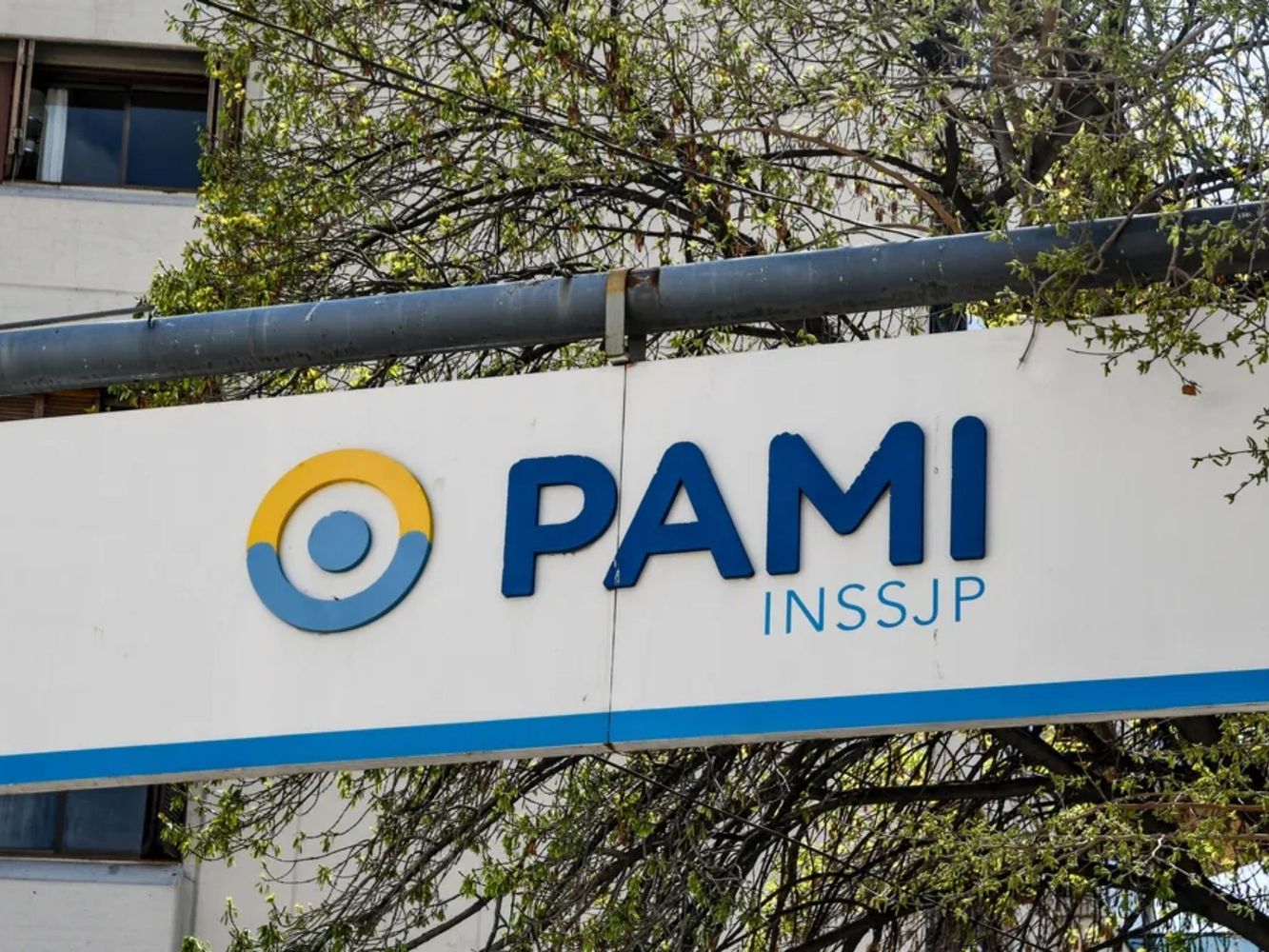 Fallo judicial confirmó que jubilados pueden mantener su obra social y no pasar al PAMI