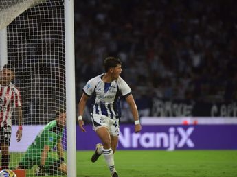 Talleres le gana a Instituto por Dávila, el juvenil que sigue con el arco abierto en el Kempes