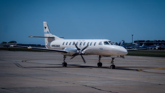  Humming Airways