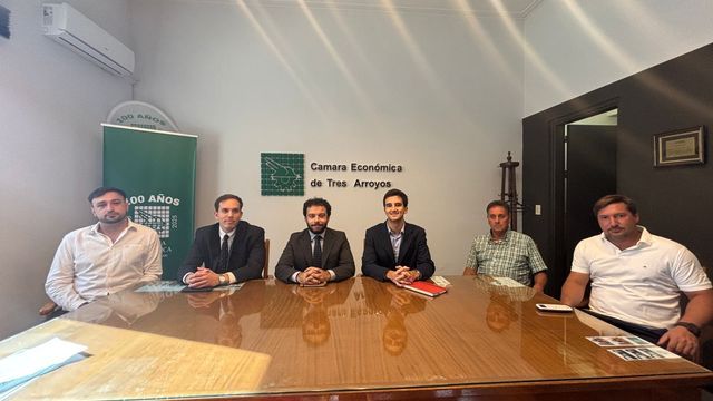 Humming Airways Tres Arroyos