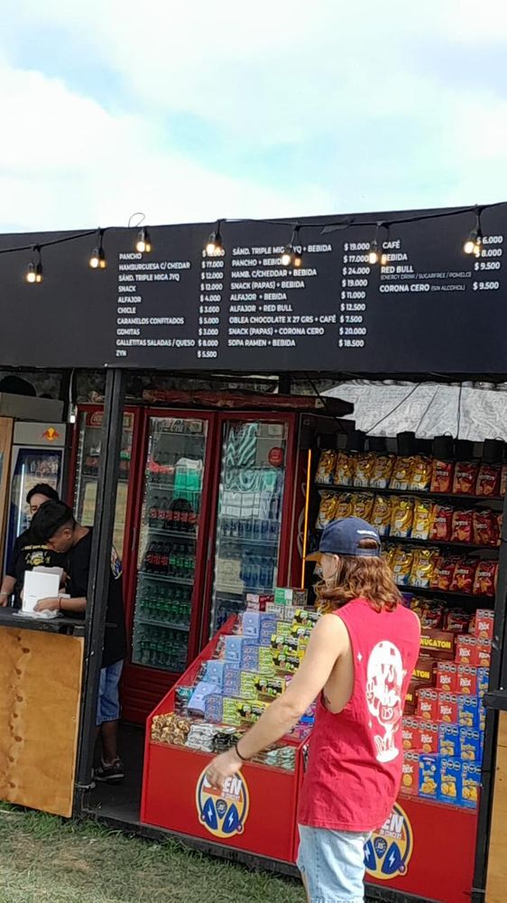 Lollapalooza Argentina 2026: ¿Cuánto cuesta comer en el festival? Precios de comidas y bebidas y dónde cargar las pulseras