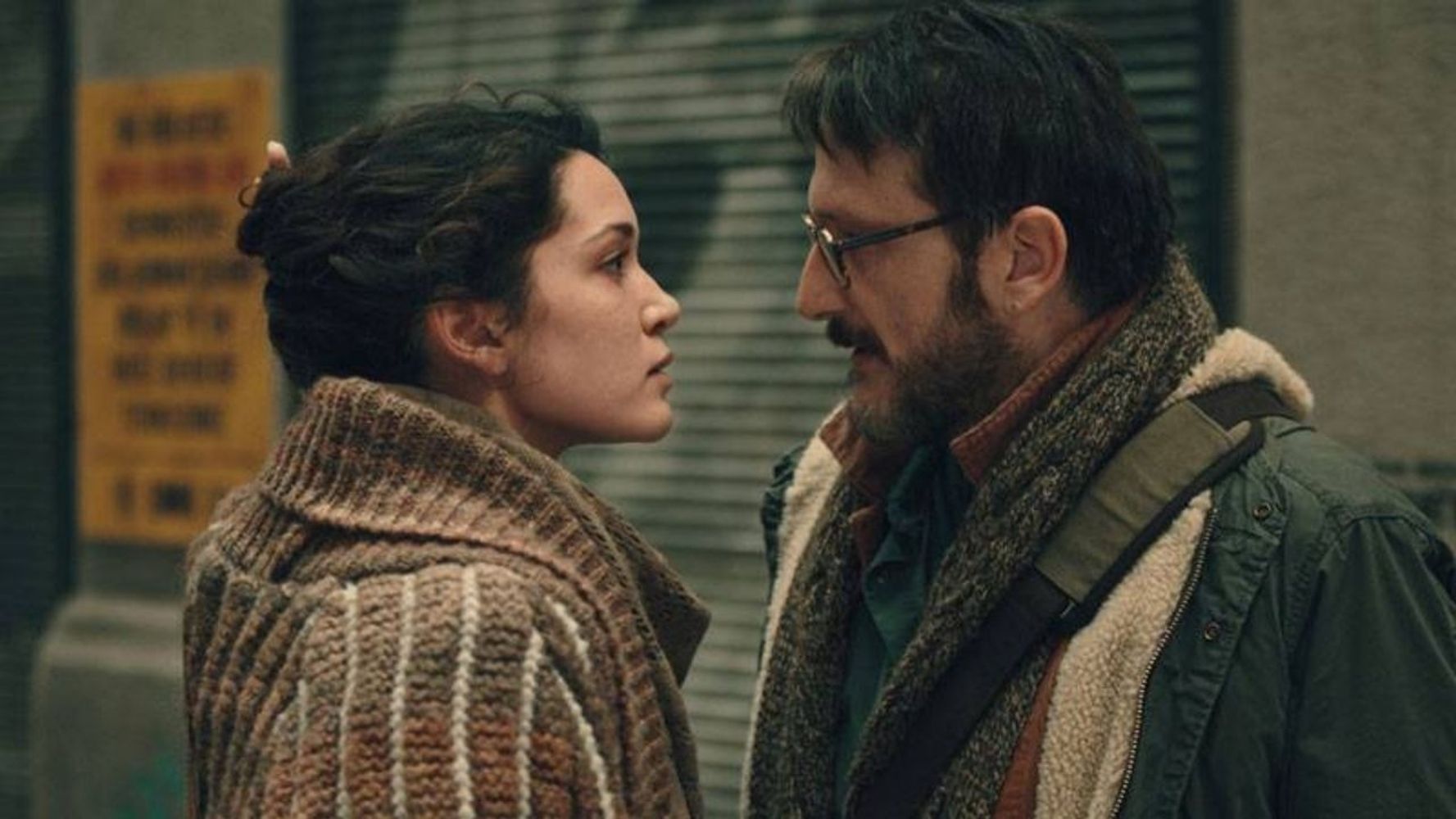 La serie de Netflix fue creada y dirigida por Mert Baykal.