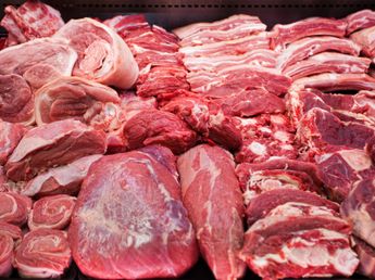 Ni nalga ni peceto: el corte de carne 'barato' que los carniceros recomiendan para milanesas tiernas