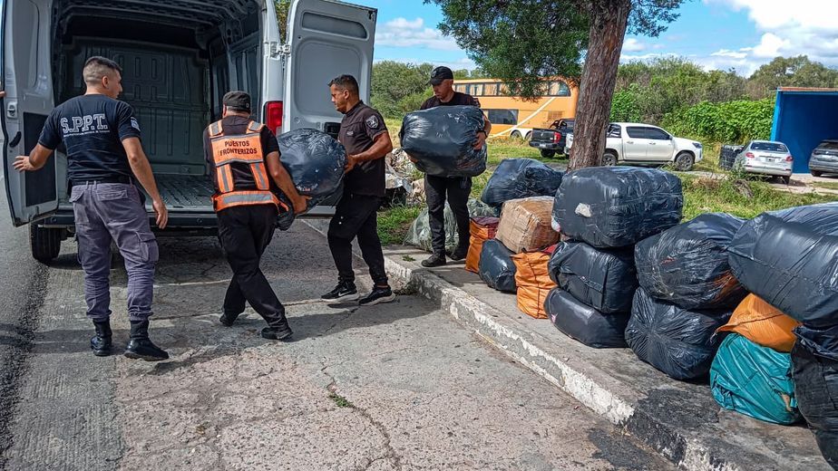 Mercadería para asistir a los damnificados