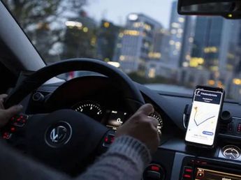 Cuánto gana un conductor de Uber por mes trabajando de lunes a viernes 9 horas por día en septiembre 2026