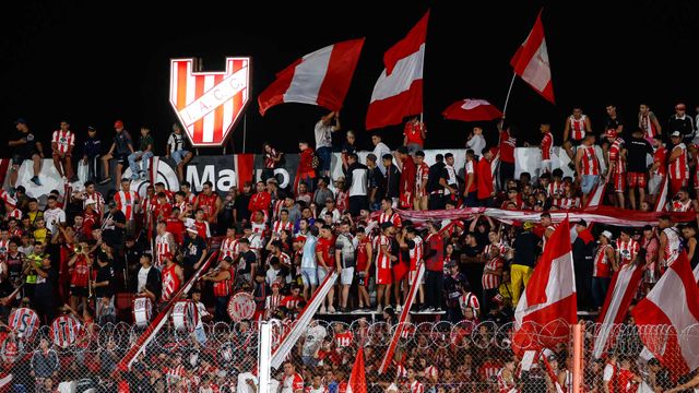 Instituto recibe a Independiente en Alta Córdoba.