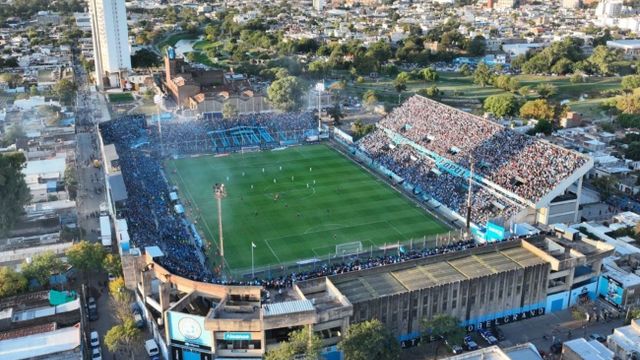 Disturbios en el clásico Talleres-Belgrano.