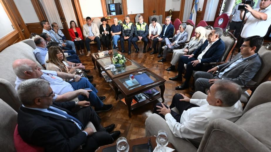 Jaldo reunió a todo su gabinete con La Madrid como prioridad