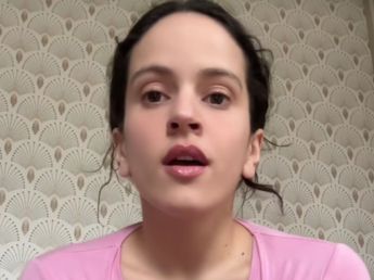 "No quiere cruzarse con nadie": Rosalía suspendió sus salidas y se atrincheró en el hotel en Buenos Aires