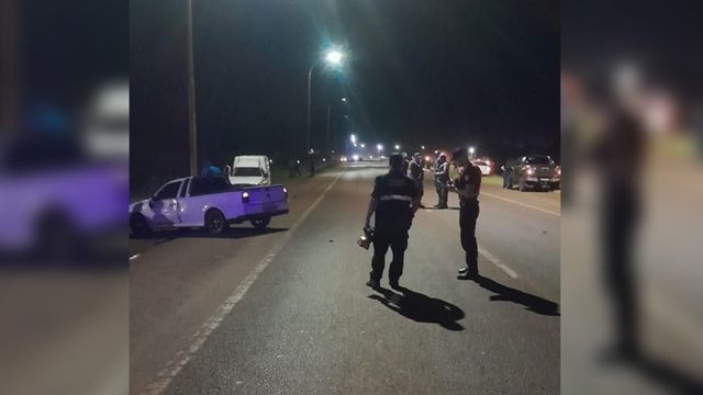 San Vicente: murió un motociclista de 21 años tras una triple colisión en la Ruta 14.