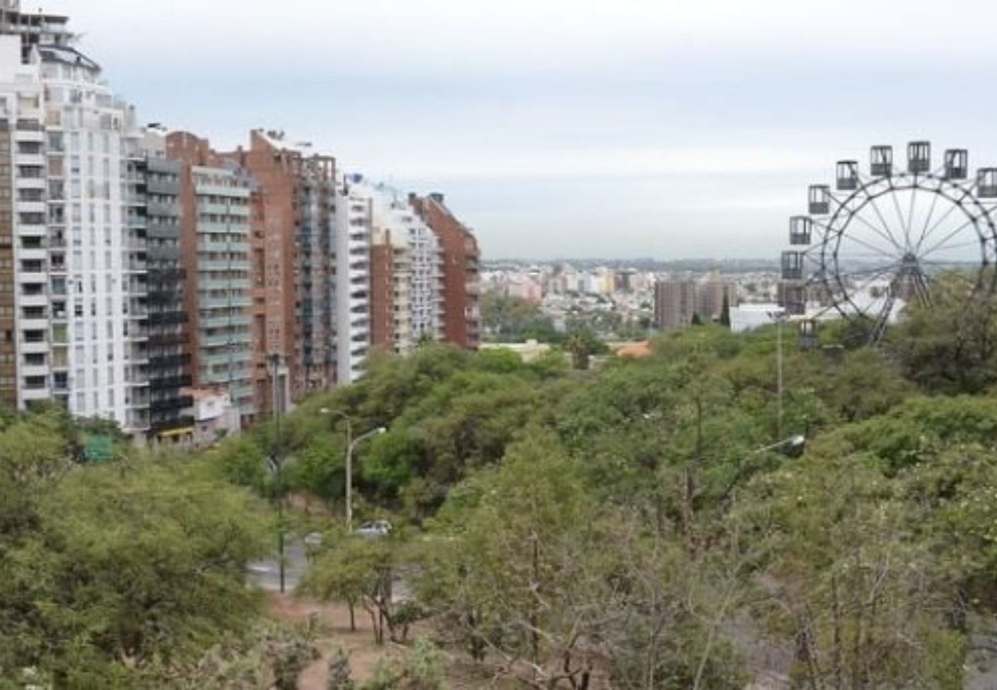 Para la ciudad de Córdoba y las Sierras no rigen alertas amarillas ni naranjas por tormentas.