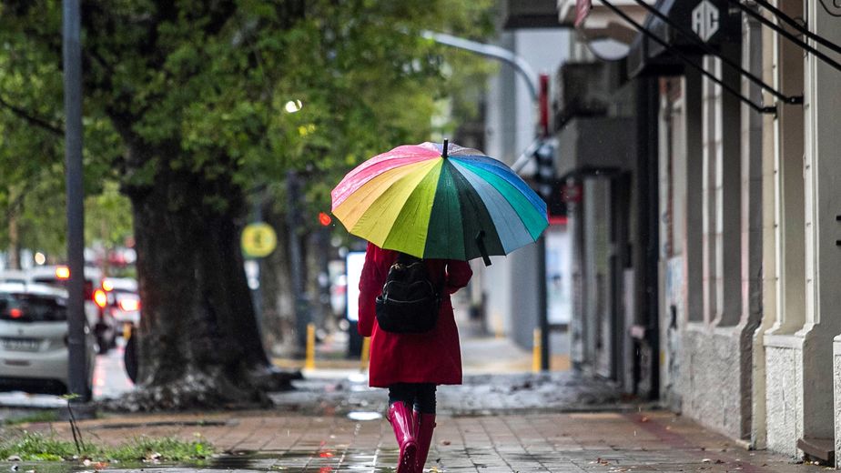 Chau verano: cuándo llegan las tormentas y baja la temperatura de un "golpe" en Buenos Aires
