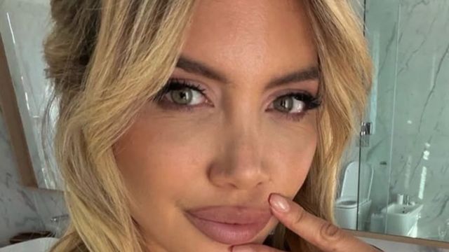 Wanda Nara se sumó a la tendencia del abrigo viral y arrasó en Instagram