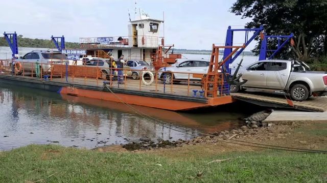 Suspenden la operatoria del puerto de Corpus por baja demanda y falta de rentabilidad.
