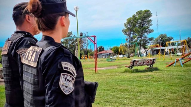 La Fuerza Barrial de Aproximación llegó a Villa Arias