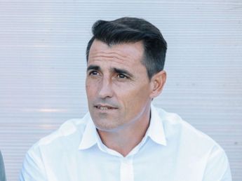 Un extécnico de Belgrano encara su segunda experiencia en el exterior y le toca enfrentar a un grande