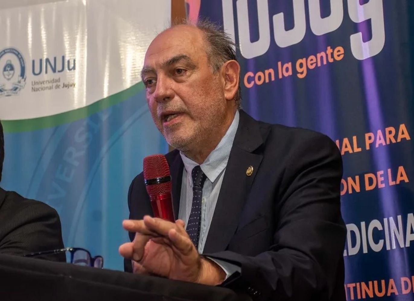 La implementación de la carrera de Medicina en Jujuy es un acto de inclusión y equidad, destacó el titular de la Agencia Provincial para la Implementación de la Carrera de Medicina, Antonio Buljubasich.