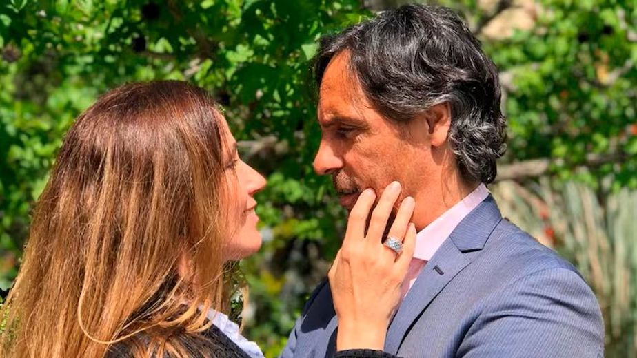 Quién es el famoso periodista que se separó de su esposa tras 30 años juntos