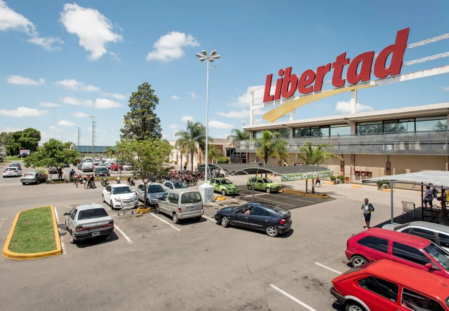 Qué pasará con los Hiper Libertad en Córdoba.