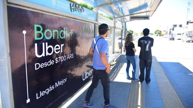 Uber lanzó una promoción para combinar con colectivos.