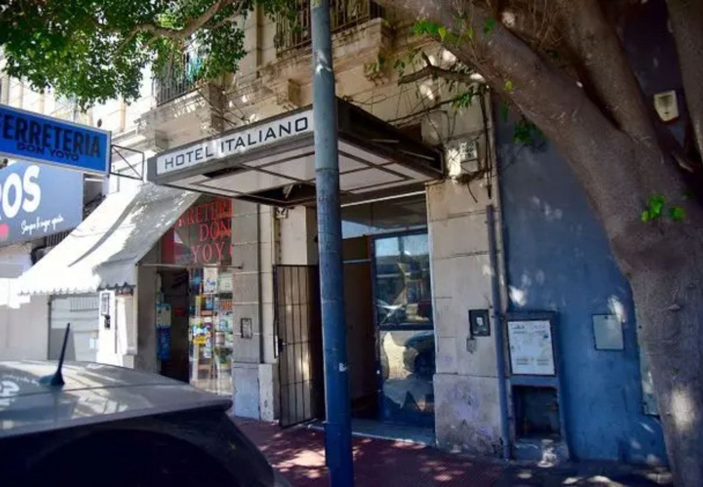 Un hotel de Córdoba se convirtió en un conventillo.