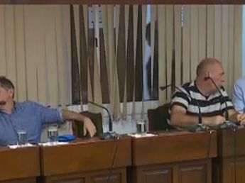 Carlos Paz: el Concejo de Representantes sancionó a los ediles Ribetti, Felpeto, Revello y Quaranta con una quita del 50% de su sueldo por faltar a una sesión