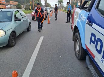 Nadie sale de Córdoba sin ser revisado: el impresionante cerrojo “vehículo por vehículo” para encontrar a E.P.L