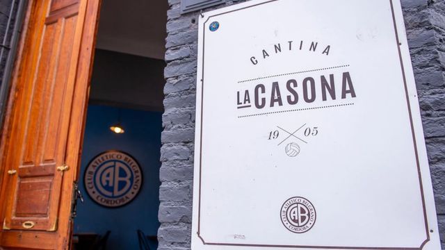 La Casona es un espacio de encuentro de Belgrano, que celebra sus 121 años de vida.