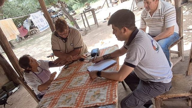 La respuesta sanitaria buscó sostener la presencia del sistema público en comunidades de difícil acceso afectadas por las inclemencias climáticas.