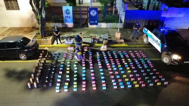 Iguazú: secuestran droga y mercadería de contrabando en operativos federales.