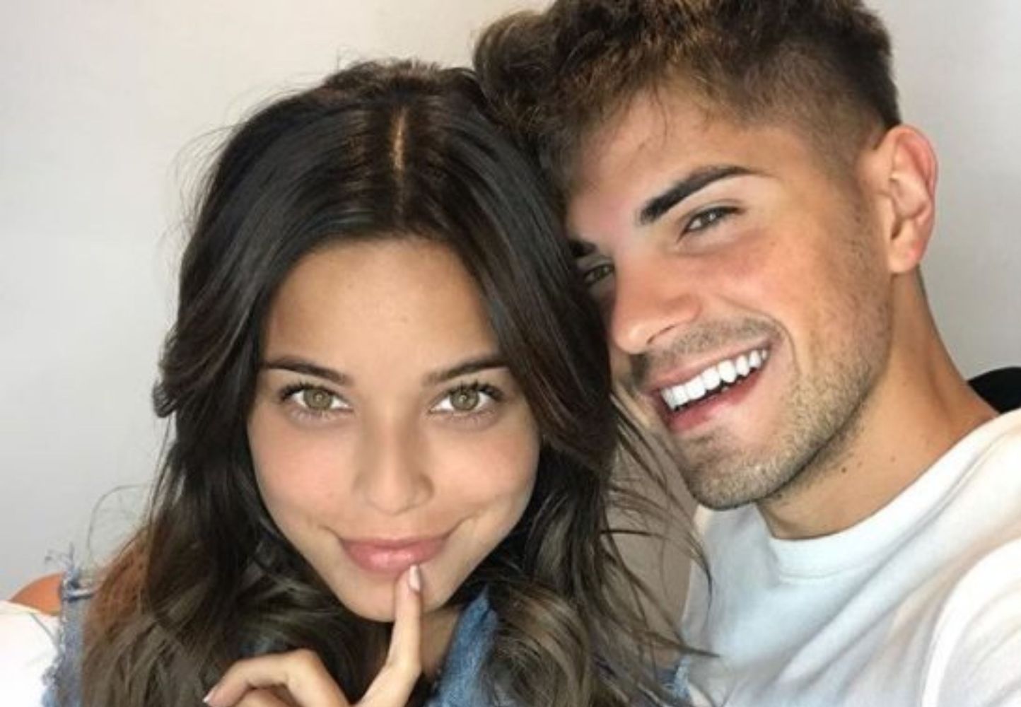 Emilia y Fer cuando estaban juntos.