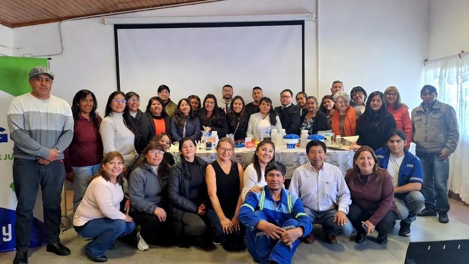 Agua Potable de Jujuy culminó el ciclo de capacitación "Uma Kawsay" en la Puna