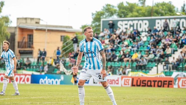 Ganó Racing otra vez Triunazo ante San Miguel, para trepar en la tabla.
