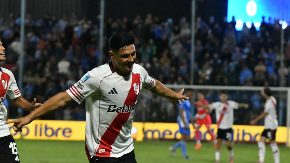 A River no le resultó fácil ante Estudiantes, pero se llevó su tercer triunfo seguido de Río Cuarto