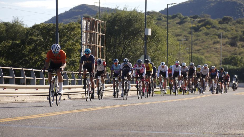 El Tour de France tuvo su etapa argentina y pasó por Carlos Paz y Córdoba