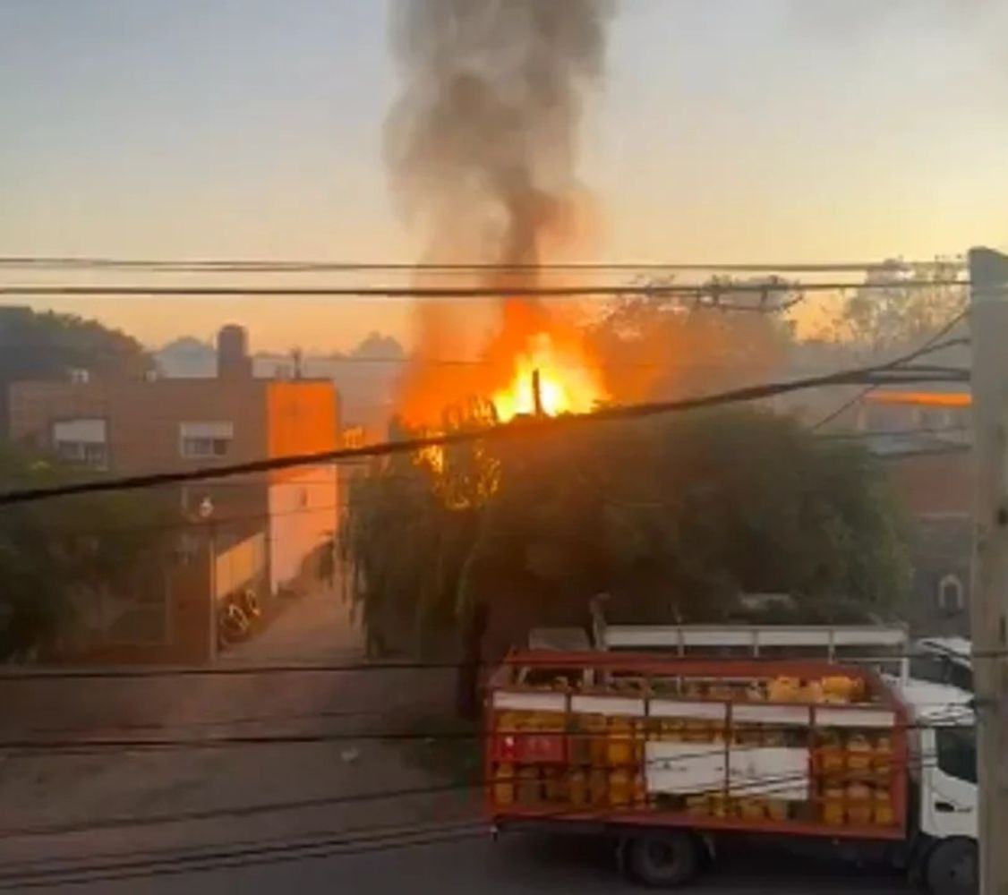 Explosión en Merlo